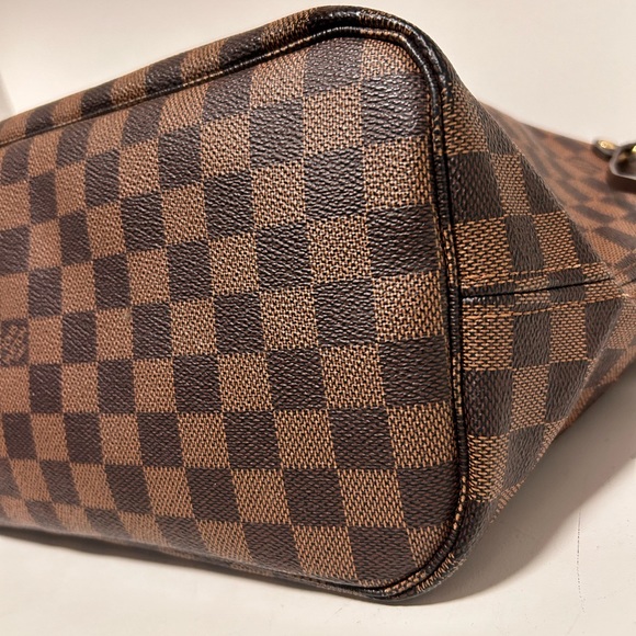 SOLD Authentic Louis Vuitton Neverfull MM DE - Picture 4 of 17